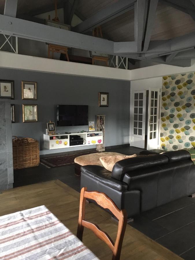 B&B Les Hauts D'奥尔南 外观 照片