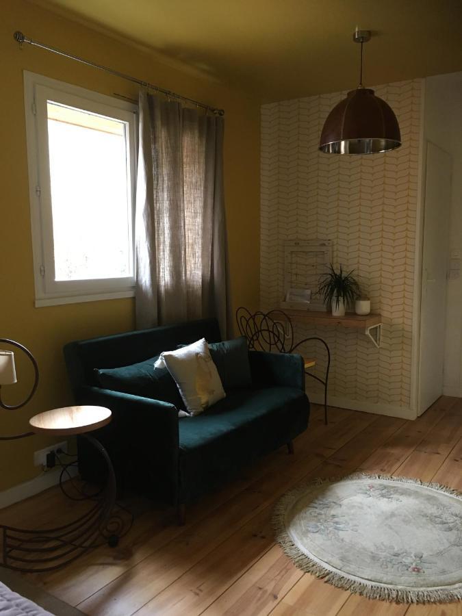 B&B Les Hauts D'奥尔南 外观 照片